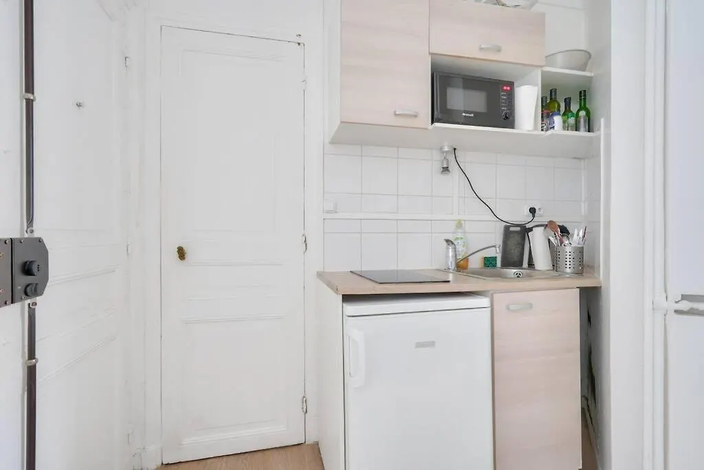 Cosy Studio A 2Mn A Pied Du Metro Maraichers Paris 0*,