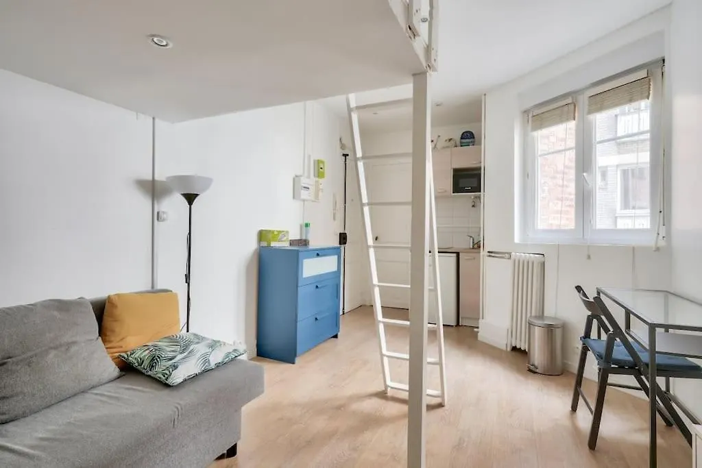 Cosy Studio A 2Mn A Pied Du Metro Maraichers Paris 0*,  France
