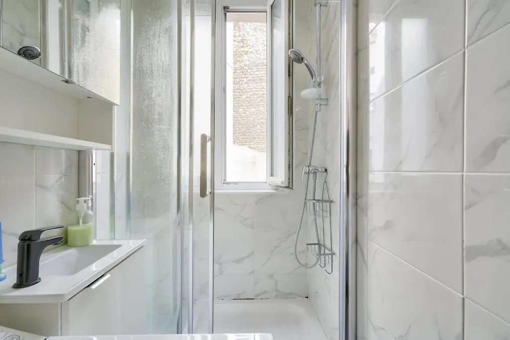 Cosy Studio A 2Mn A Pied Du Metro Maraichers Paris France