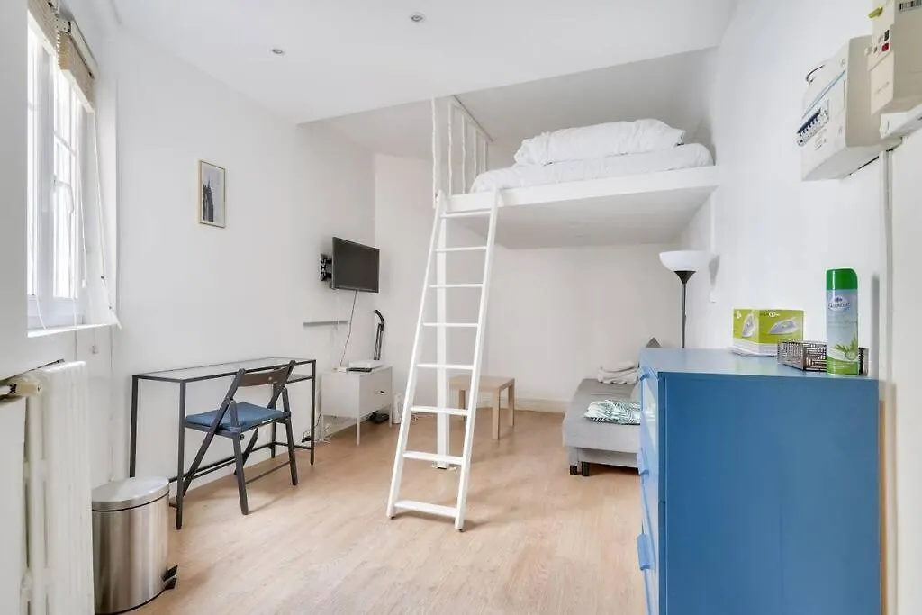 Apartment Cosy Studio A 2Mn A Pied Du Metro Maraichers Paris France