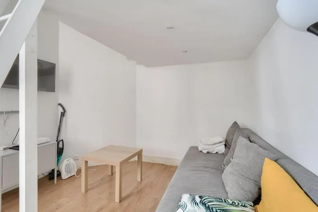 Cosy Studio A 2Mn A Pied Du Metro Maraichers Paris France